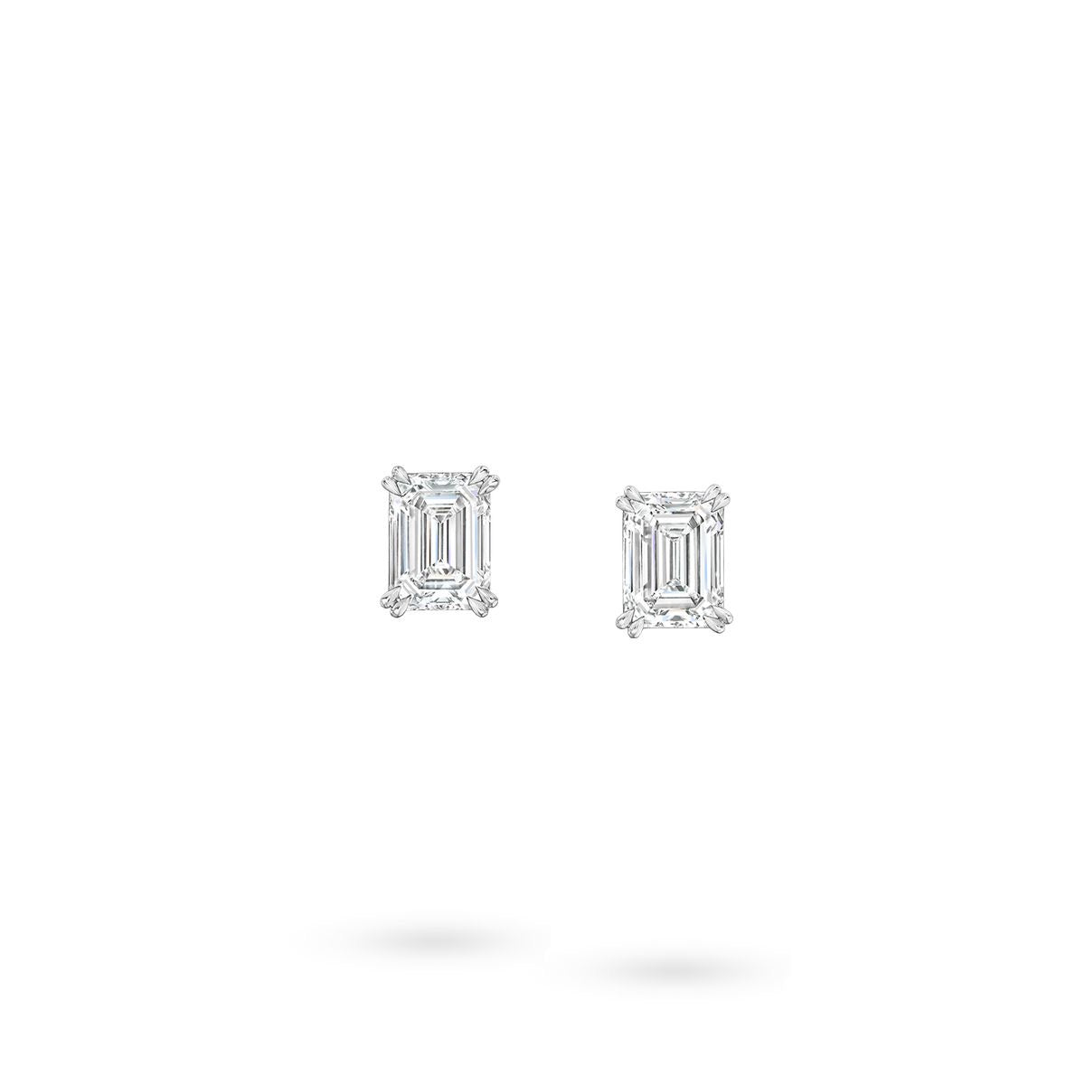 14ct White Gold Emerald Stud Earrings