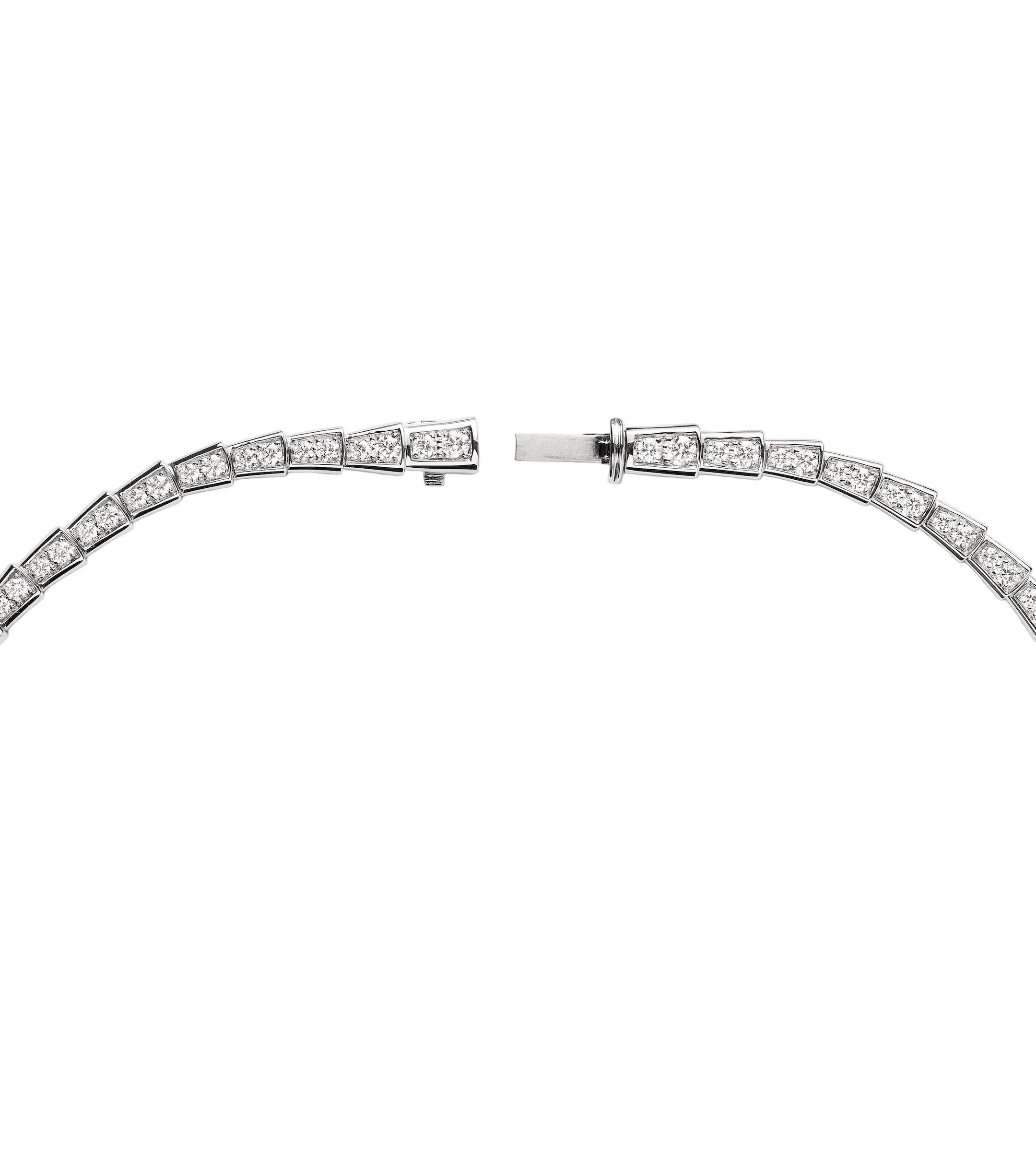 14ct White Gold Serpenti Necklace